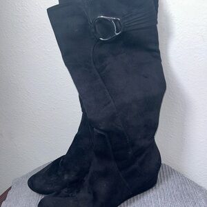 Elegant Black Knee-High Women's Boots